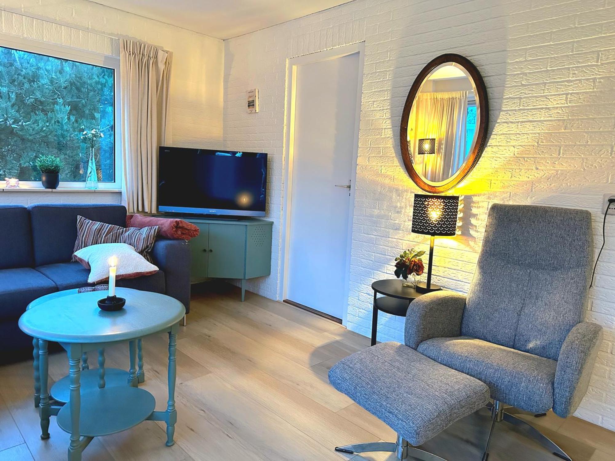 Helmpol Villa Buren  Eksteriør bilde